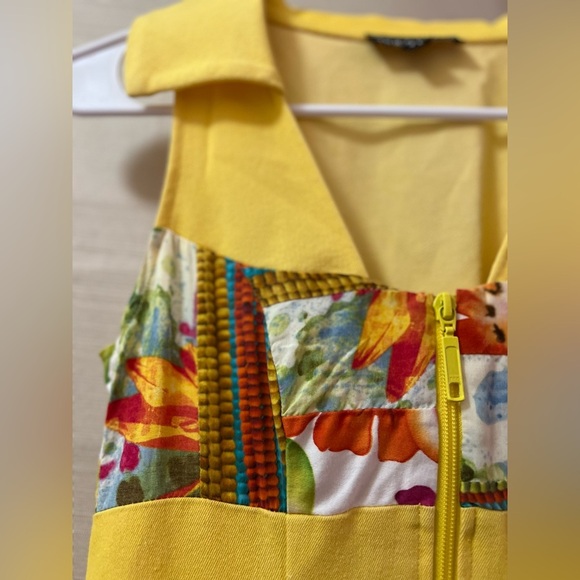 ⚪️ Myco Anna Yellow Zip Up Sleeveless Dress with Colorful Pattern Size XS - Picture 7 of 10